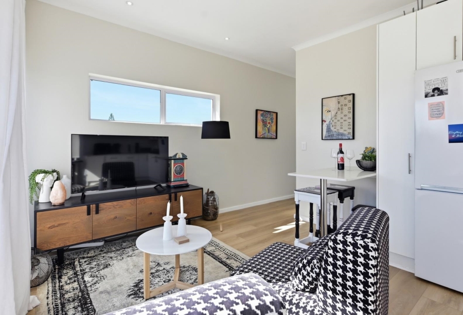 To Let 1 Bedroom Property for Rent in Sunset Beach Western Cape